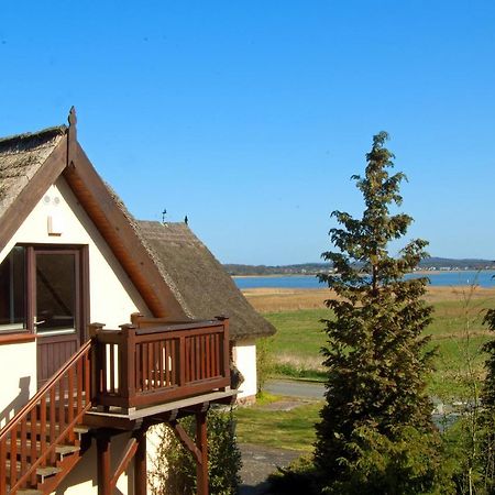 Wg Bernstein - Reetdachhaus - Ruhe Und Seeblick Sellin  Exterior photo